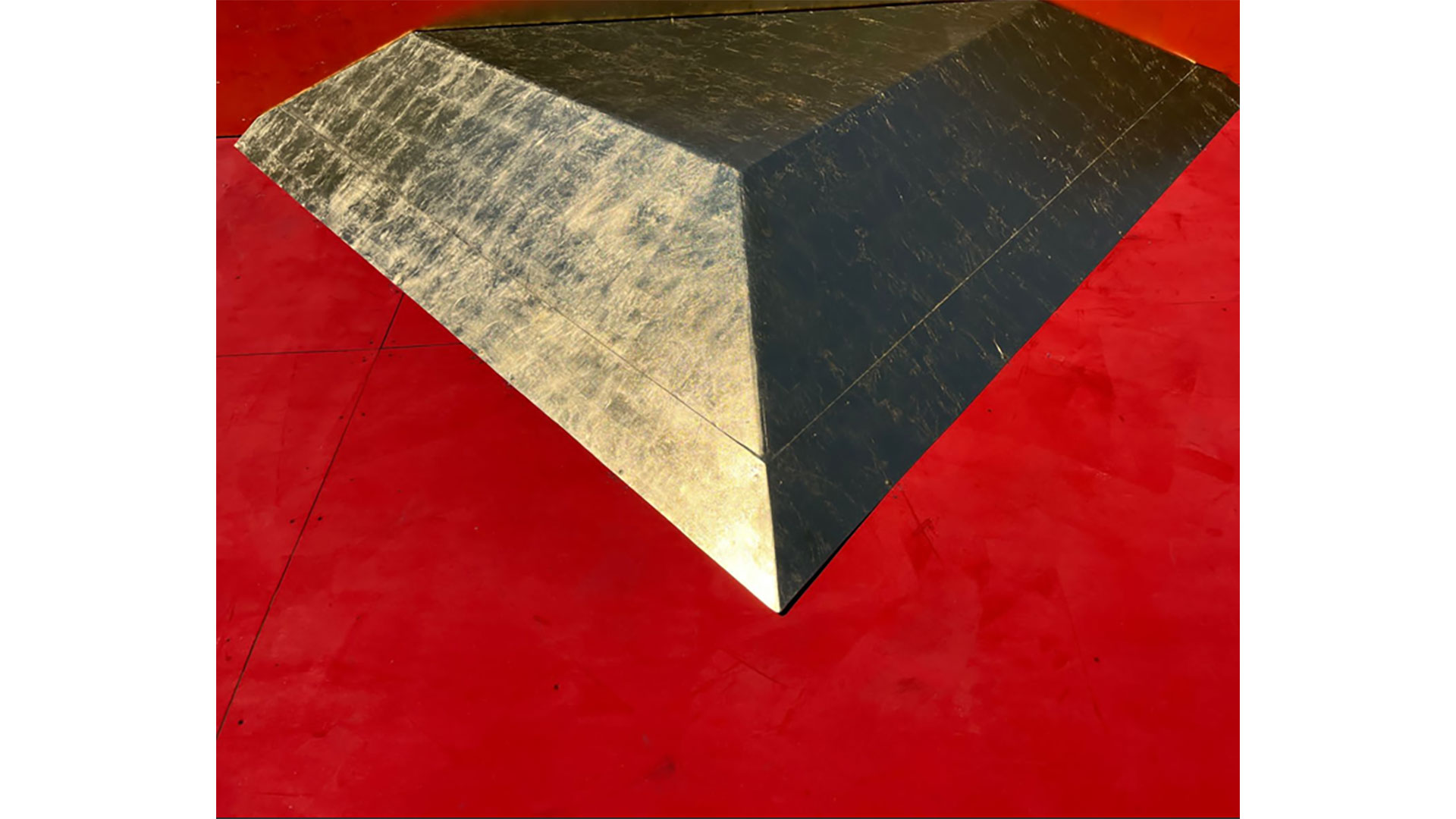 Monuments to Air
